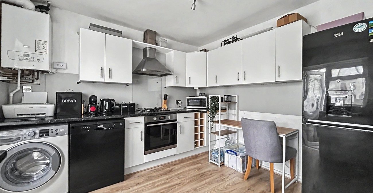 2 bedroom house for sale in Twydall | Robinson Michael & Jackson