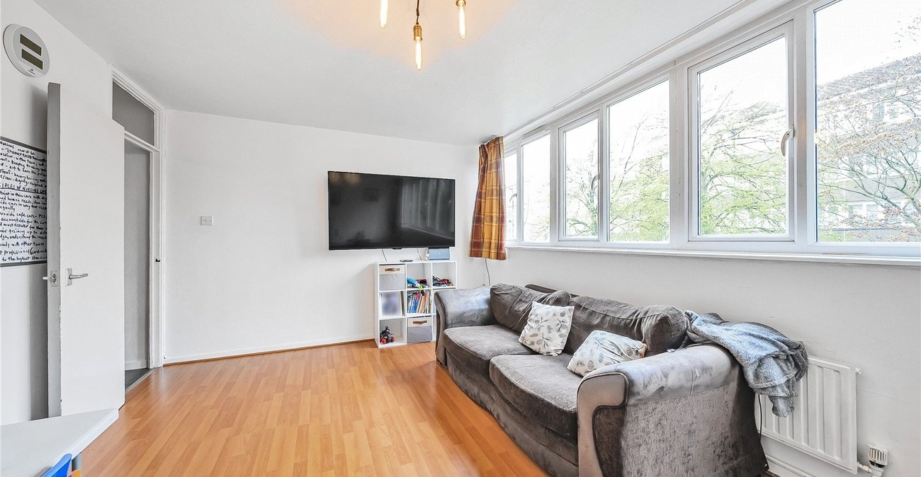 2 bedroom property for sale in Sydenham | Robinson Jackson