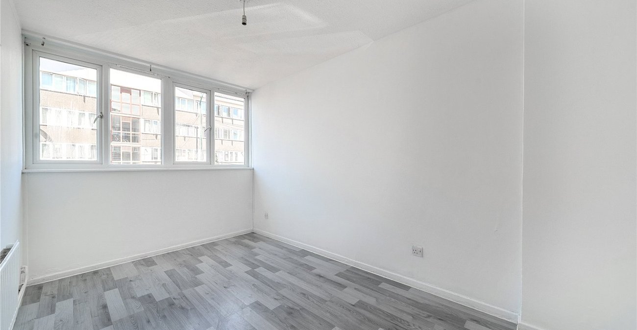 2 bedroom property for sale in Sydenham | Robinson Jackson