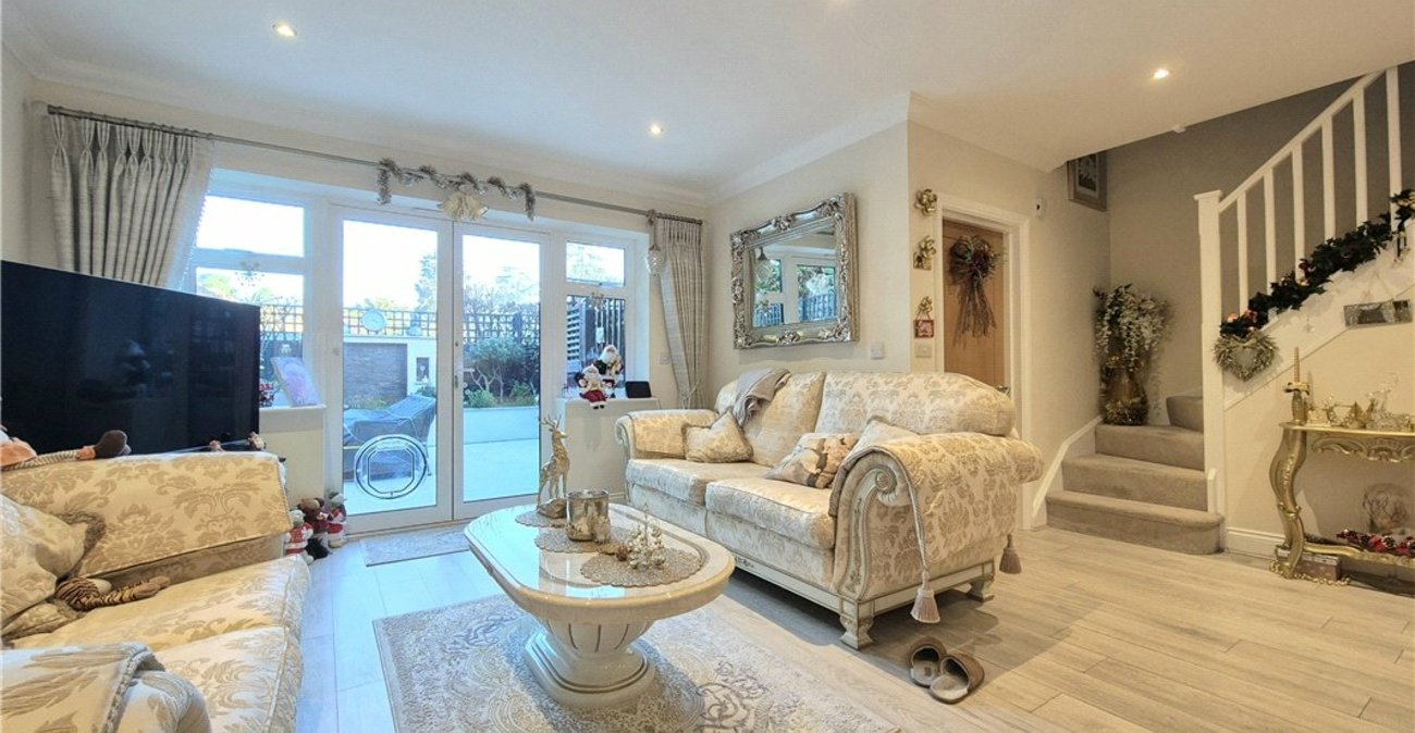 3 bedroom house for sale in Orpington | Robinson Jackson