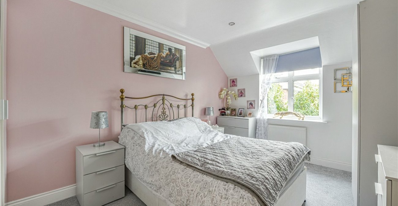3 bedroom house for sale in Orpington | Robinson Jackson