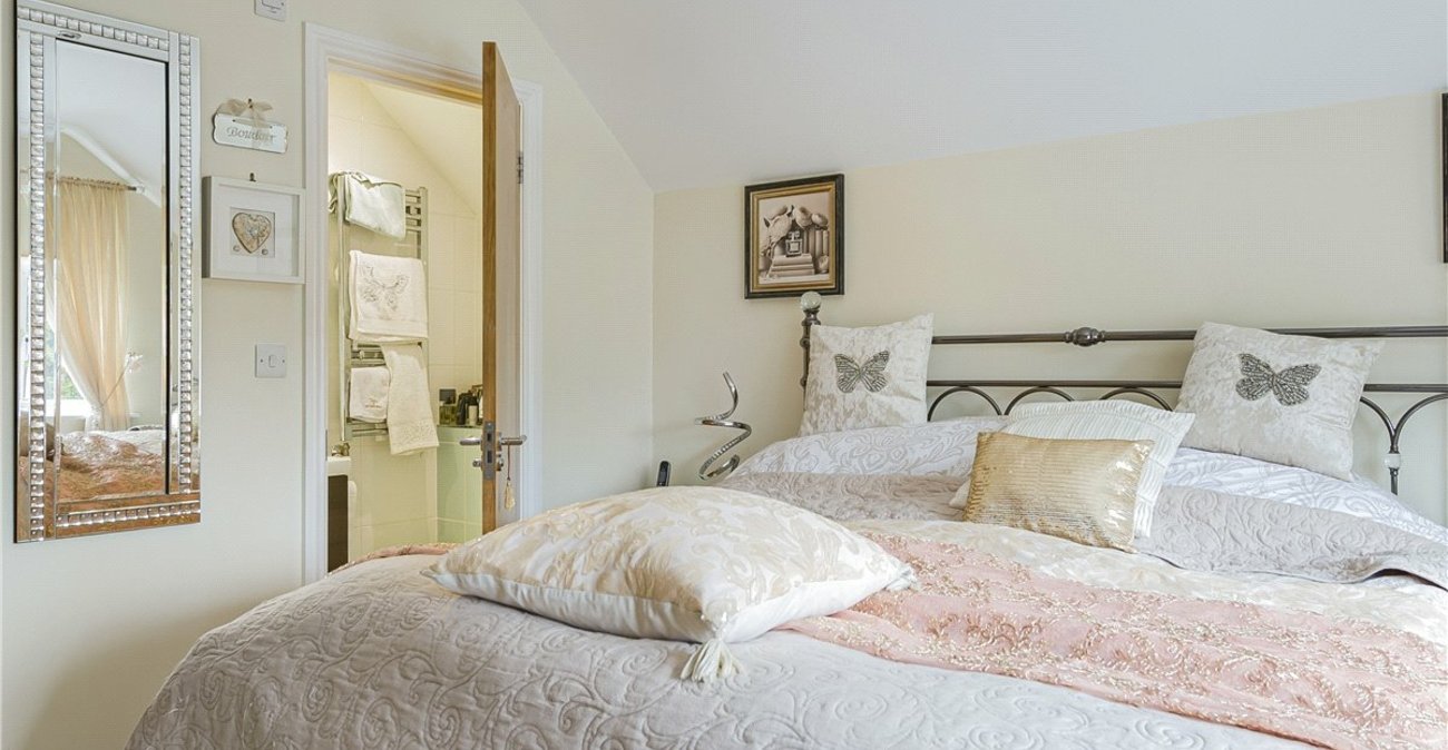 3 bedroom house for sale in Orpington | Robinson Jackson