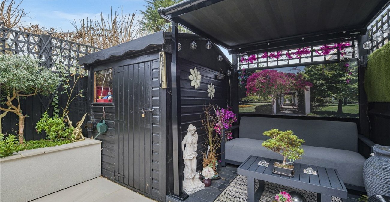 3 bedroom house for sale in Orpington | Robinson Jackson