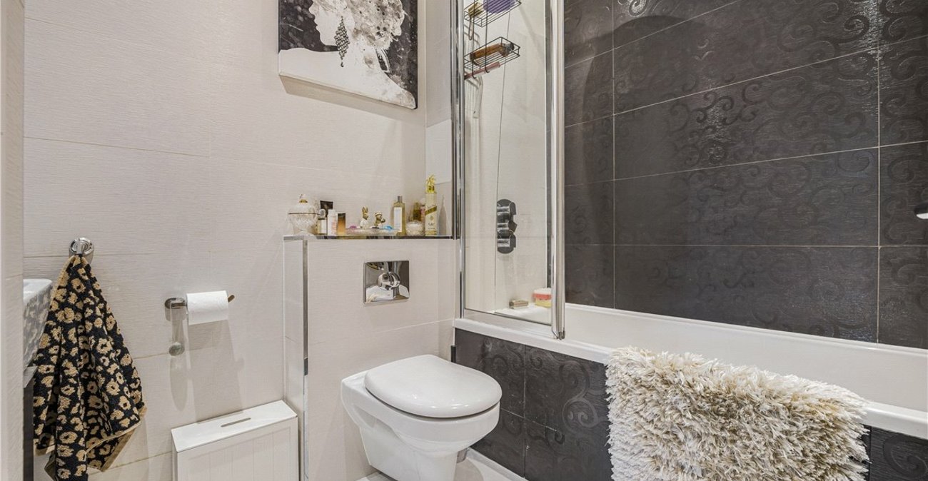 3 bedroom house for sale in Orpington | Robinson Jackson