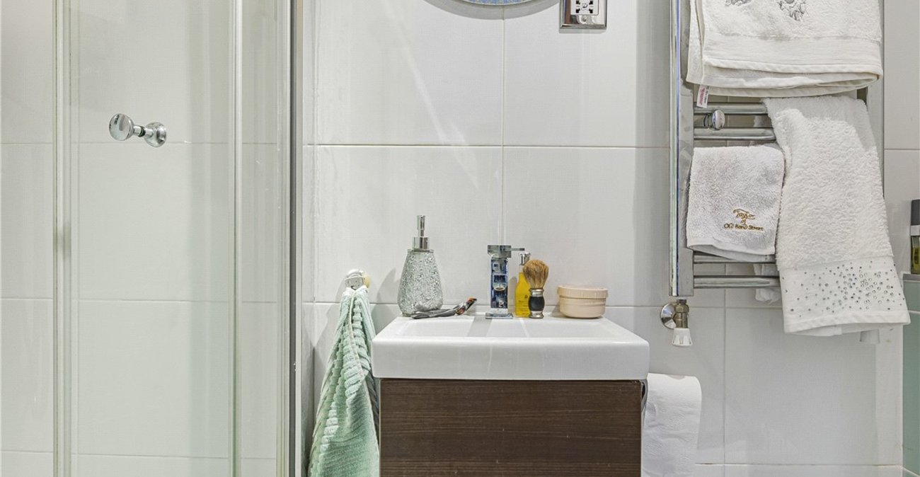 3 bedroom house for sale in Orpington | Robinson Jackson