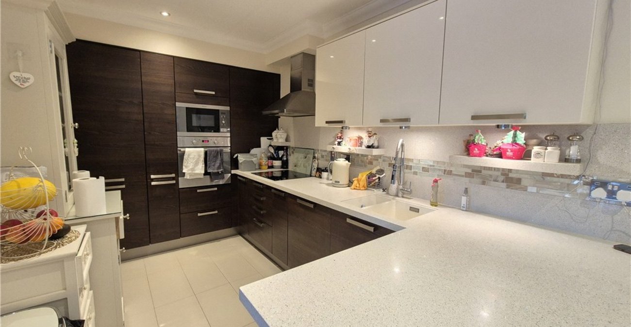 3 bedroom house for sale in Orpington | Robinson Jackson