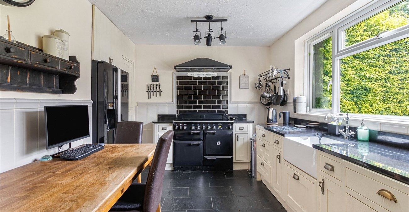 3 bedroom house for sale in Abbey Wood | Robinson Jackson