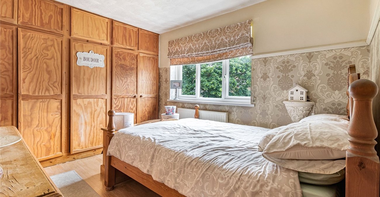 3 bedroom house for sale in Abbey Wood | Robinson Jackson