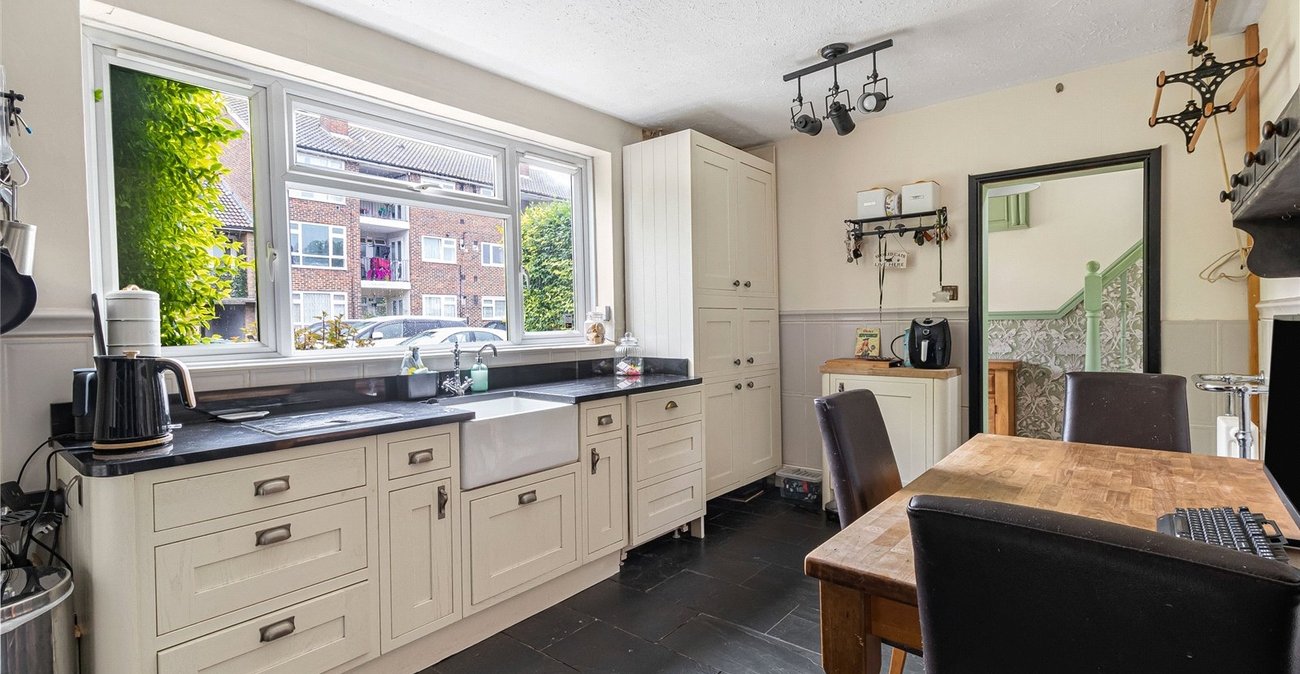 3 bedroom house for sale in Abbey Wood | Robinson Jackson