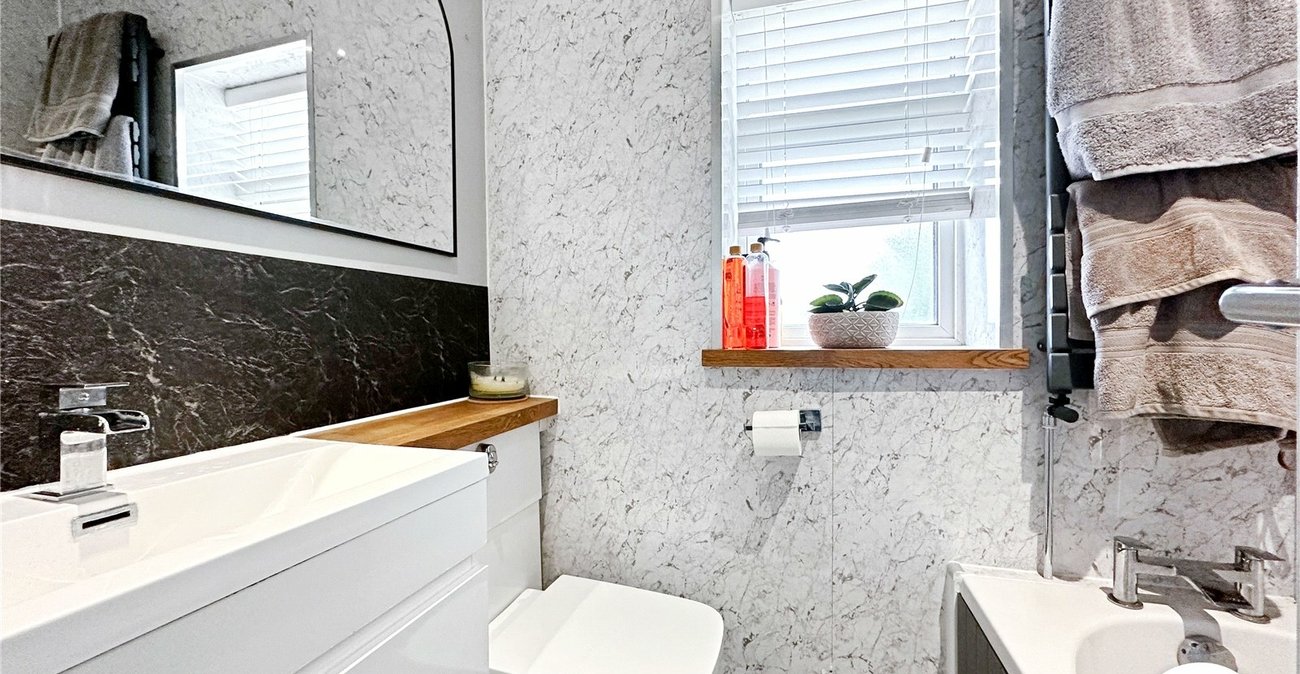 2 bedroom house for sale in Rochester | Robinson Michael & Jackson