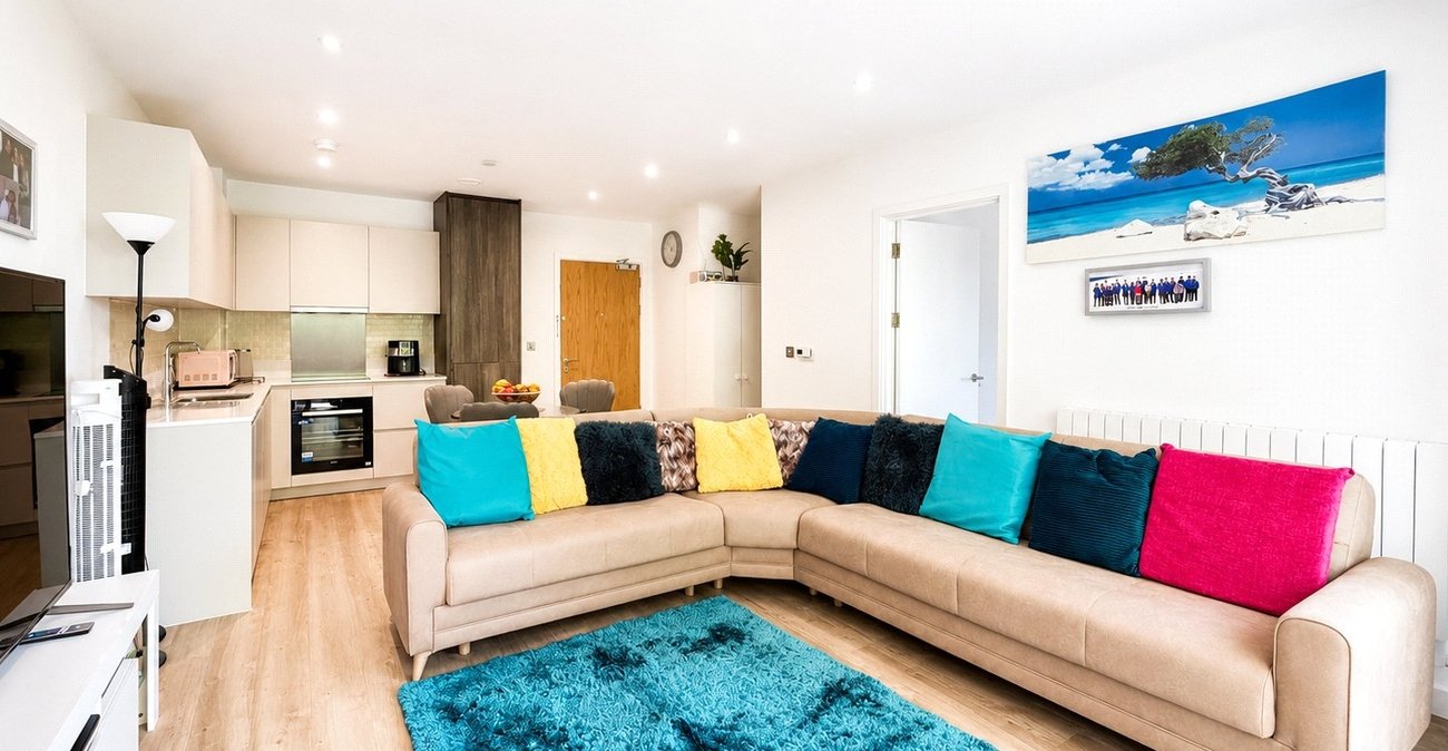 1 bedroom property for sale in London | Robinson Jackson