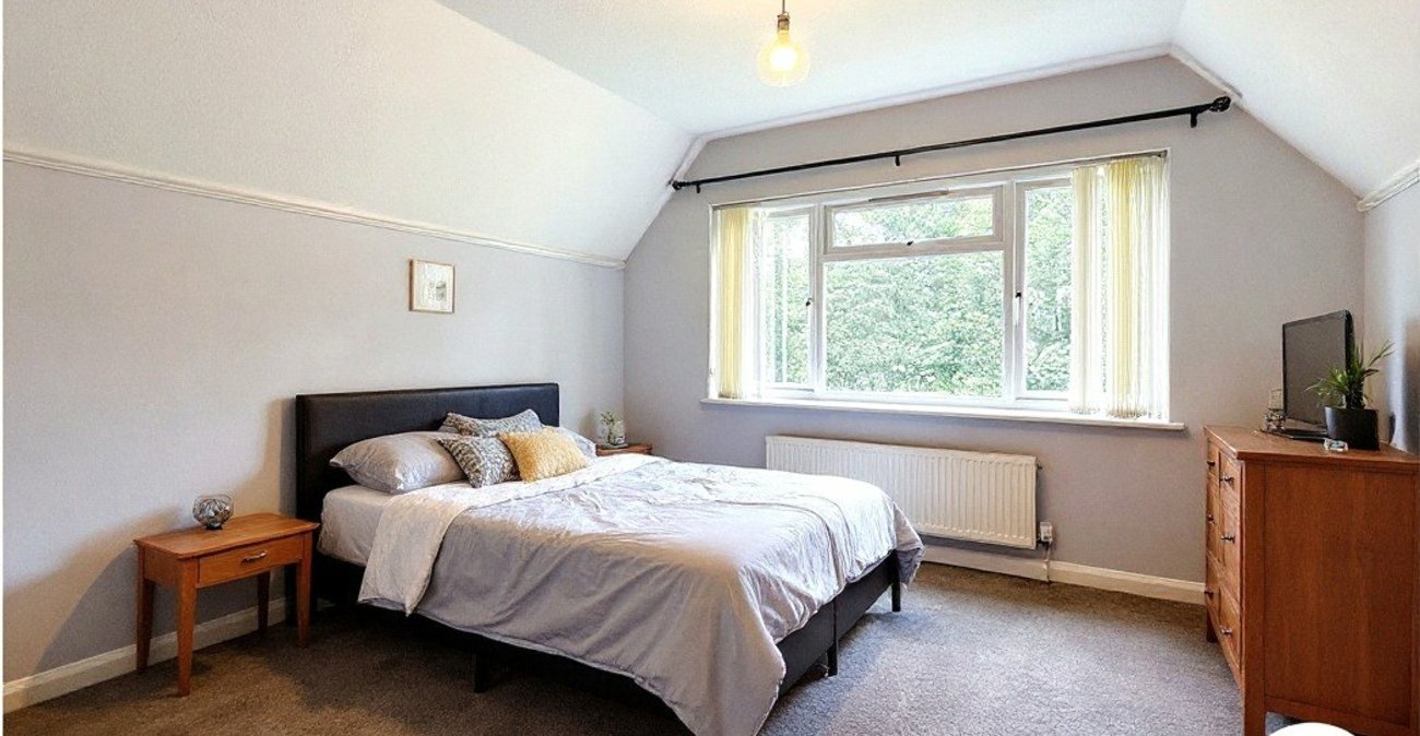 3 bedroom bungalow for sale in Sittingbourne | Robinson Michael & Jackson