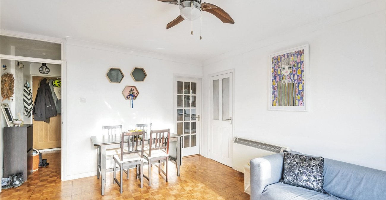 1 bedroom property for sale in London | Robinson Jackson