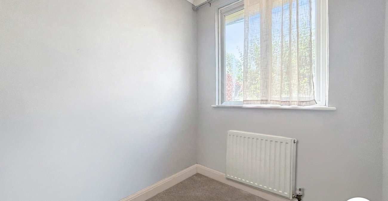 3 bedroom house for sale in Shooters Hill | Robinson Jackson