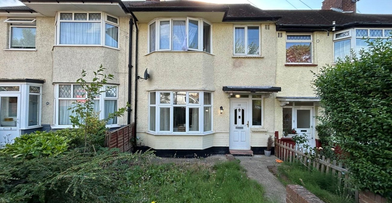 3 bedroom house for sale in Shooters Hill | Robinson Jackson