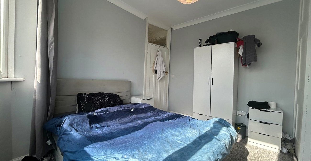 3 bedroom house for sale in Shooters Hill | Robinson Jackson