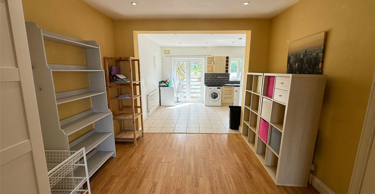 4 bedroom house for sale in Shooters Hill | Robinson Jackson