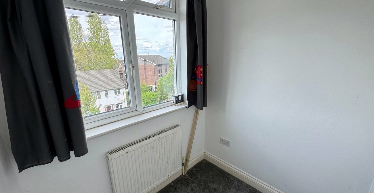 4 bedroom house for sale in Shooters Hill | Robinson Jackson