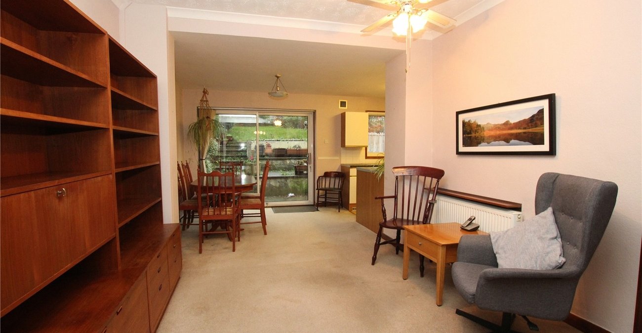 3 bedroom house for sale in Shooters Hill | Robinson Jackson