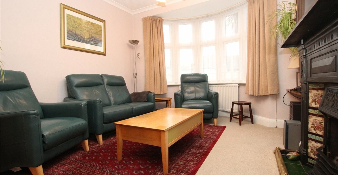 3 bedroom house for sale in Shooters Hill | Robinson Jackson