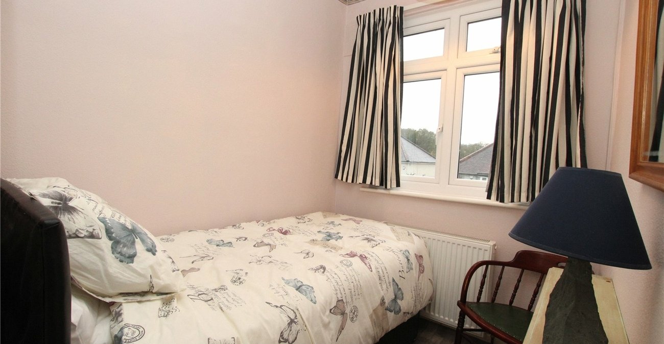 3 bedroom house for sale in Shooters Hill | Robinson Jackson