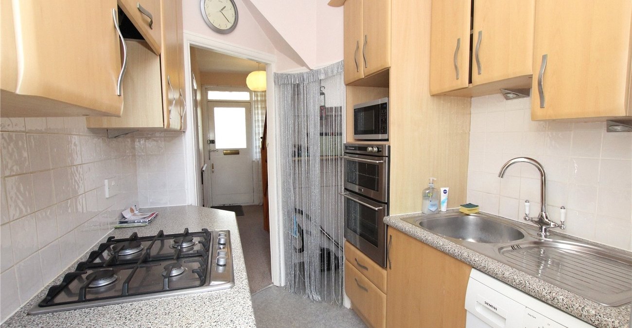 3 bedroom house for sale in Shooters Hill | Robinson Jackson