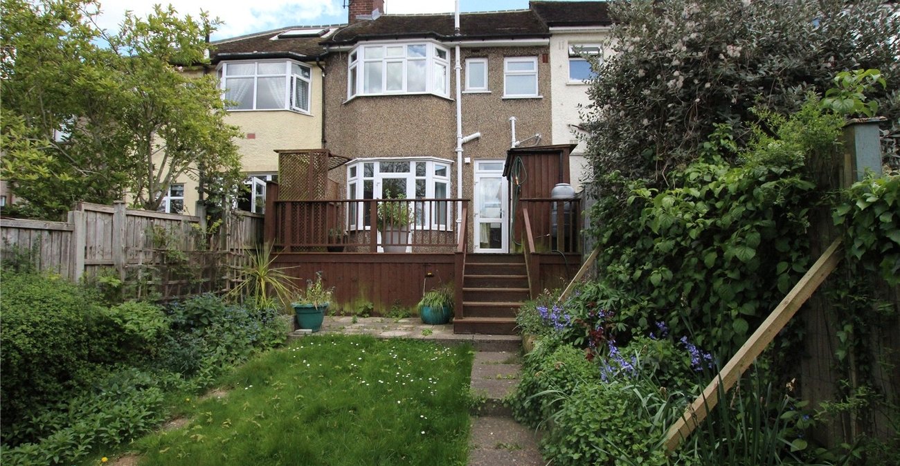 3 bedroom house for sale in Shooters Hill | Robinson Jackson