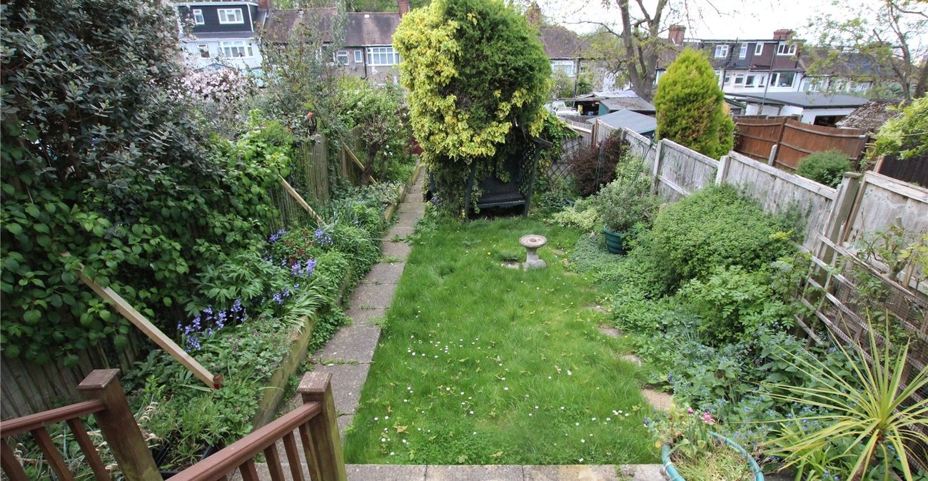 3 bedroom house for sale in Shooters Hill | Robinson Jackson