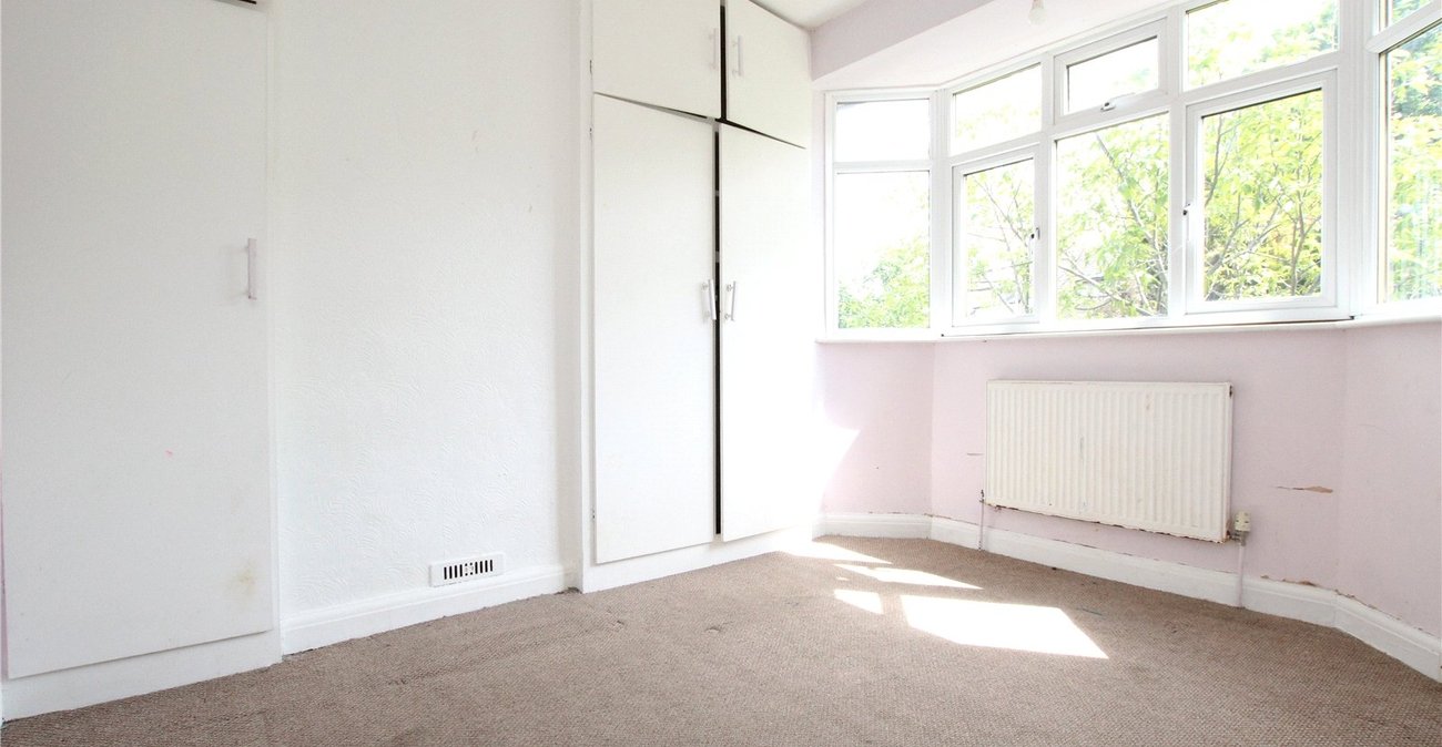 3 bedroom house for sale in Shooters Hill | Robinson Jackson