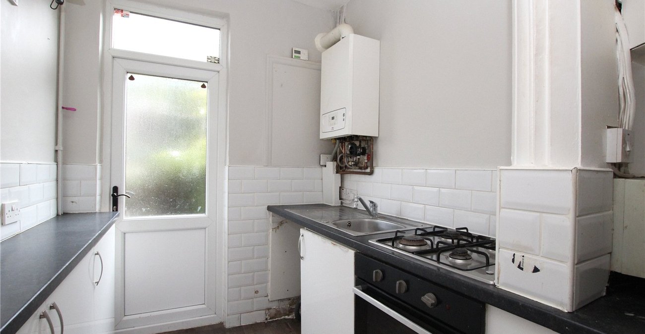 3 bedroom house for sale in Shooters Hill | Robinson Jackson