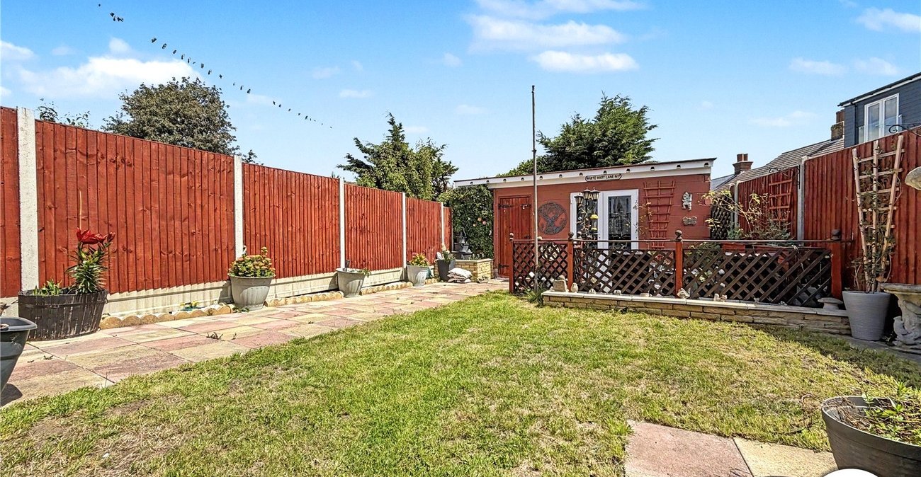 2 bedroom house for sale in Chatham | Robinson Michael & Jackson