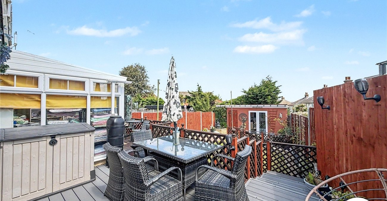 2 bedroom house for sale in Chatham | Robinson Michael & Jackson
