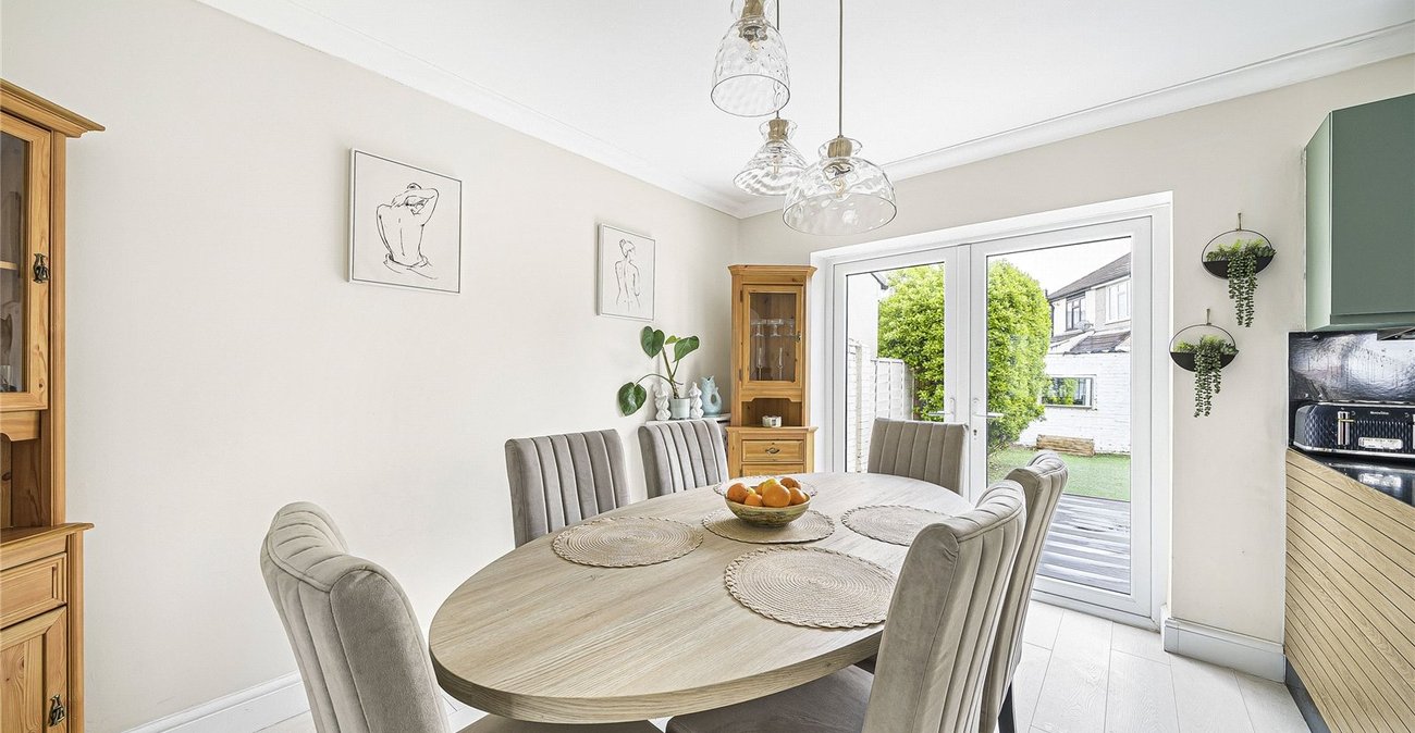 3 bedroom house for sale in Welling | Robinson Jackson