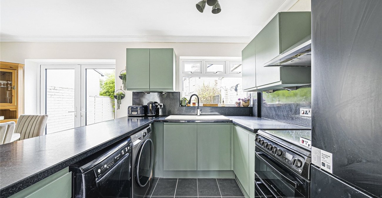 3 bedroom house for sale in Welling | Robinson Jackson