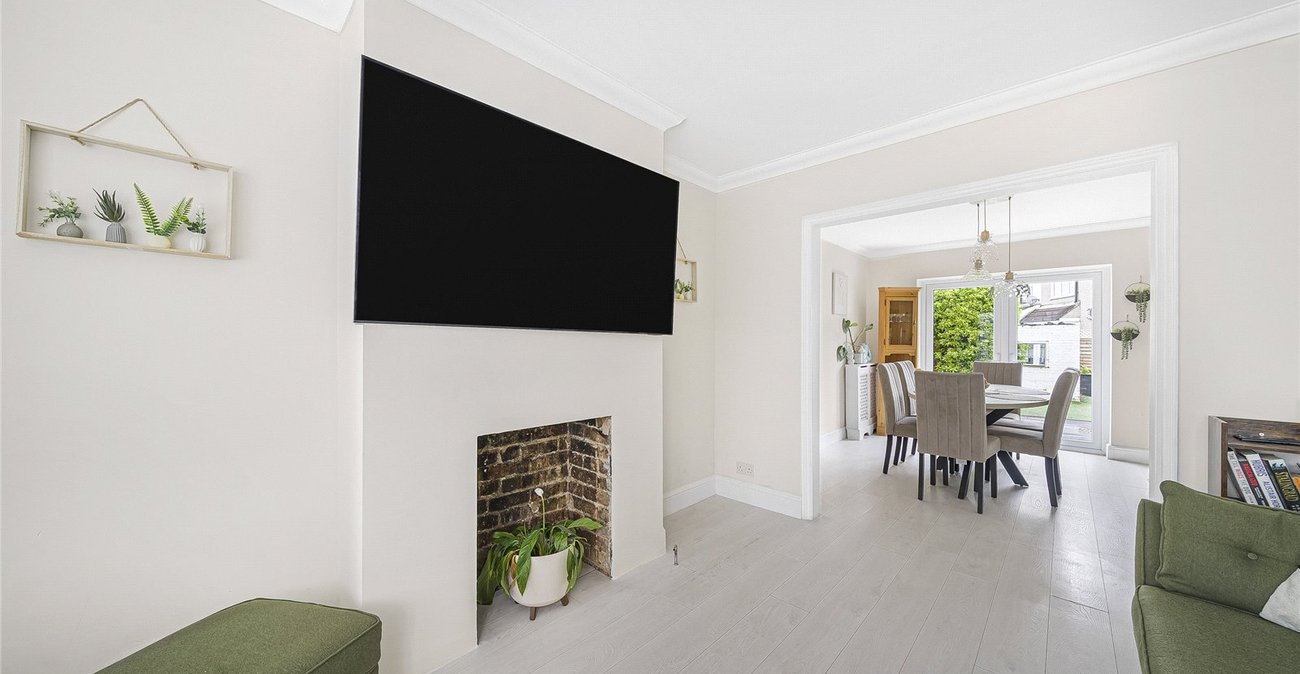 3 bedroom house for sale in Welling | Robinson Jackson