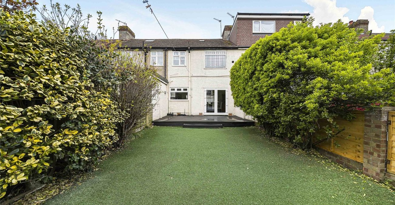 3 bedroom house for sale in Welling | Robinson Jackson