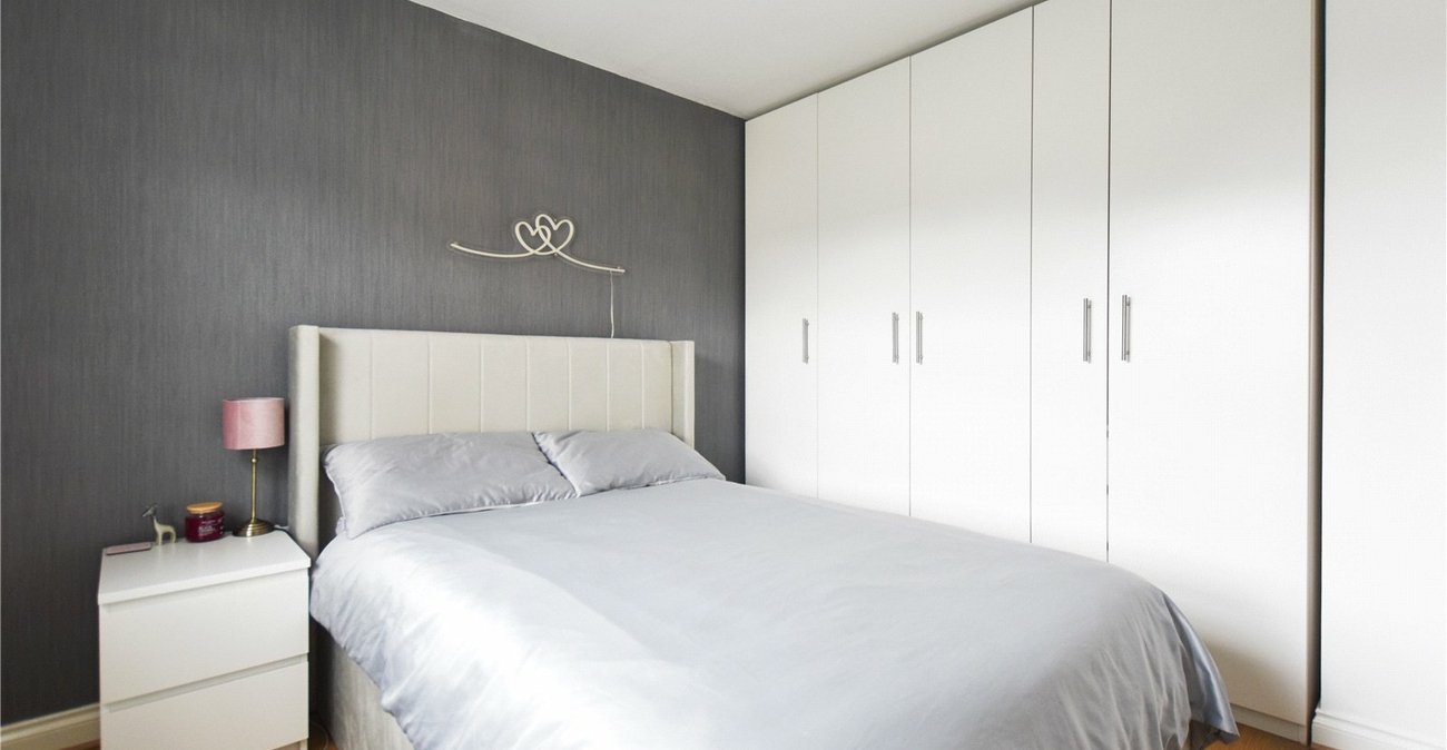 4 bedroom property for sale in Dartford | Robinson Jackson