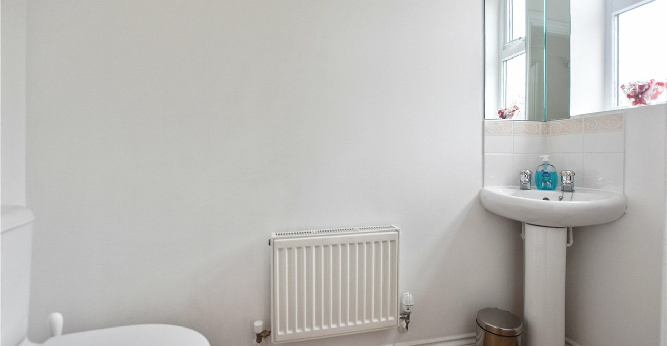 4 bedroom property for sale in Dartford | Robinson Jackson