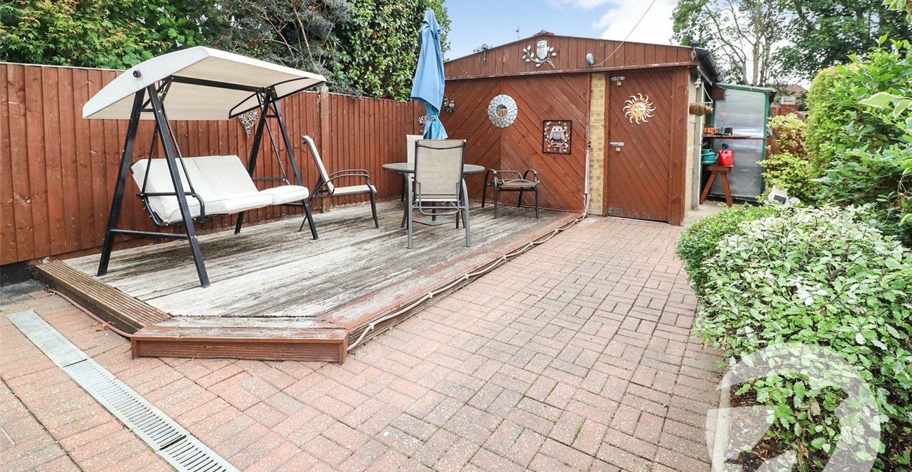 3 bedroom house for sale in Erith | Robinson Jackson