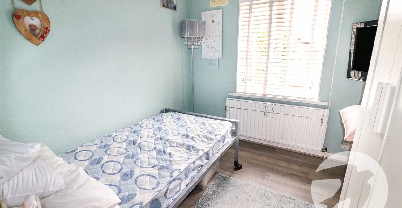 3 bedroom house for sale in Erith | Robinson Jackson