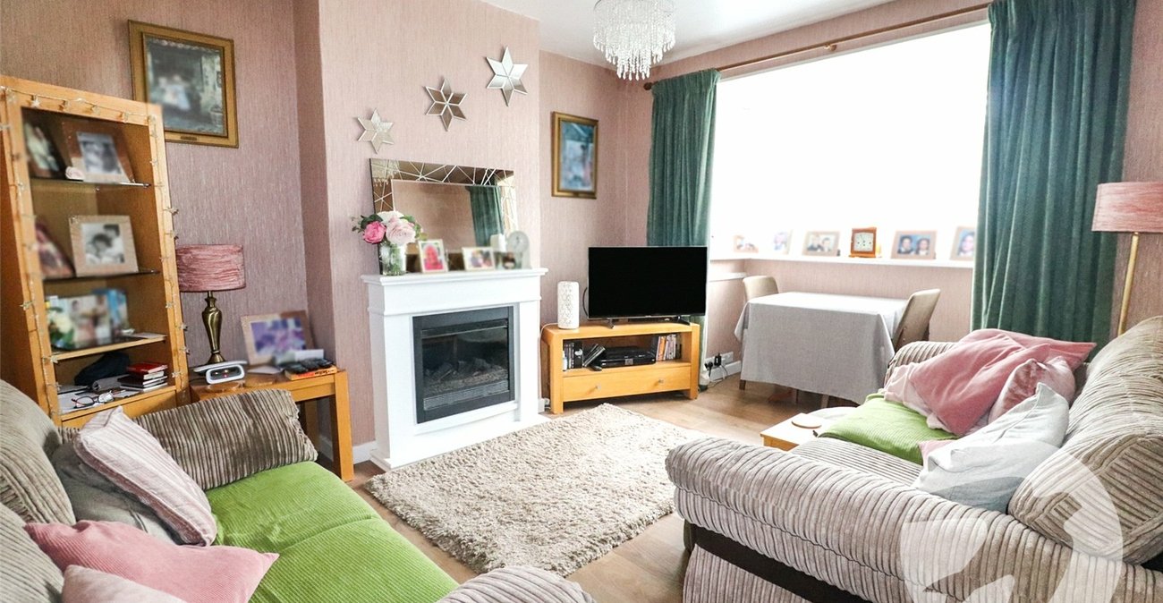 3 bedroom house for sale in Erith | Robinson Jackson