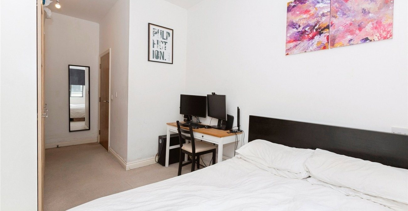 1 bedroom property for sale in London | Robinson Jackson
