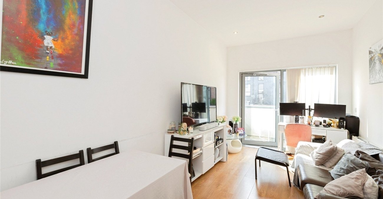 1 bedroom property for sale in London | Robinson Jackson