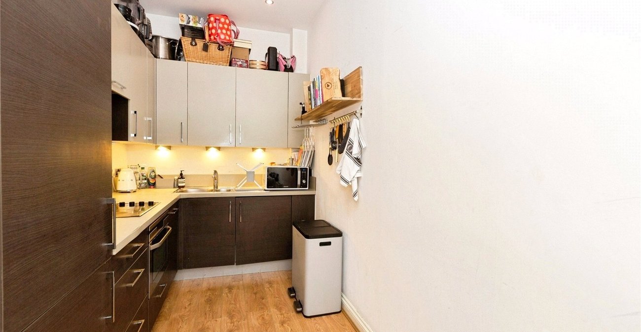 1 bedroom property for sale in London | Robinson Jackson
