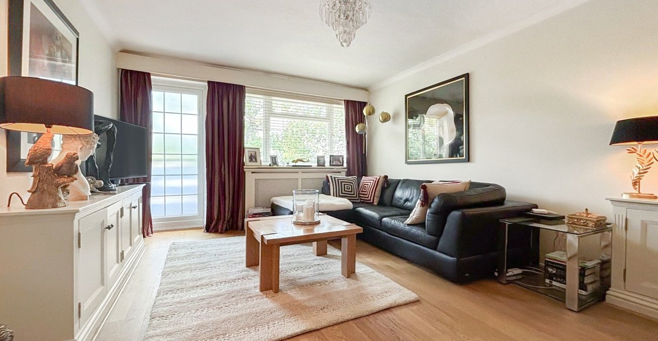 2 bedroom property for sale in Bexley | Robinson Jackson