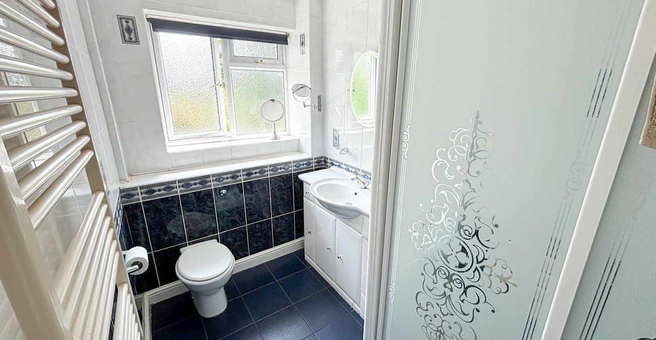 2 bedroom property for sale in Bexley | Robinson Jackson