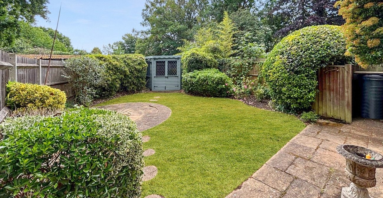 2 bedroom property for sale in Bexley | Robinson Jackson