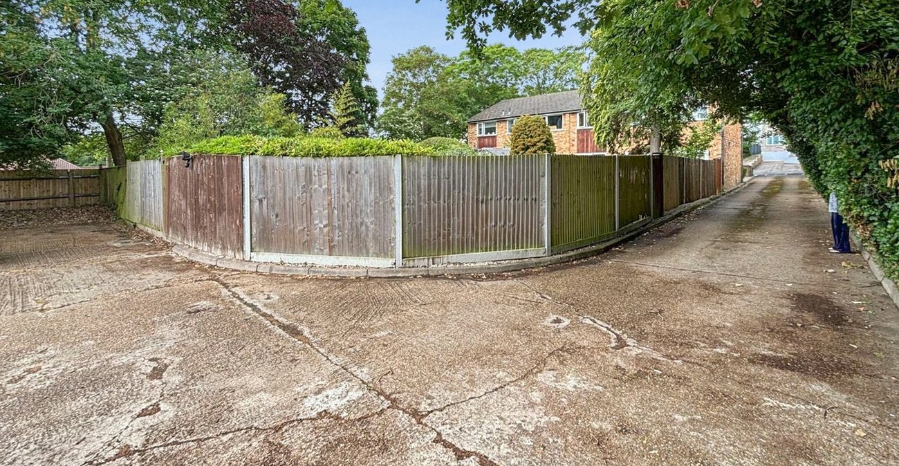 2 bedroom property for sale in Bexley | Robinson Jackson