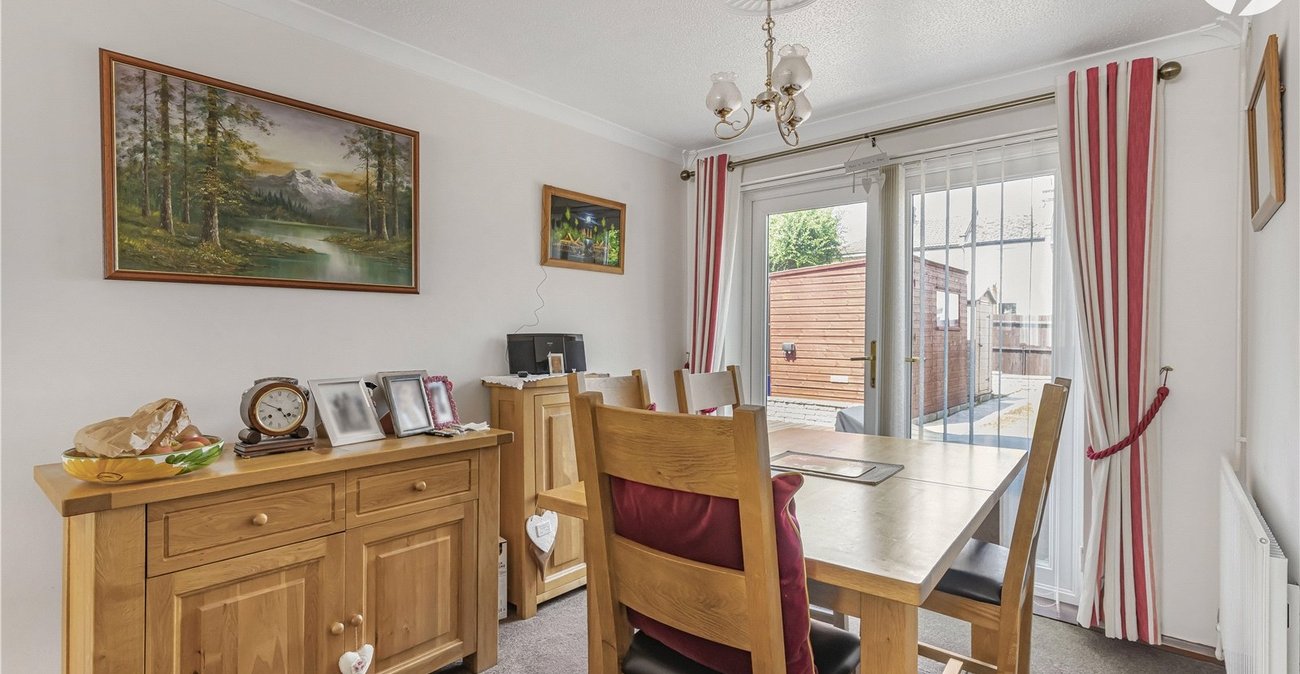 3 bedroom house for sale in Swanley | Robinson Jackson