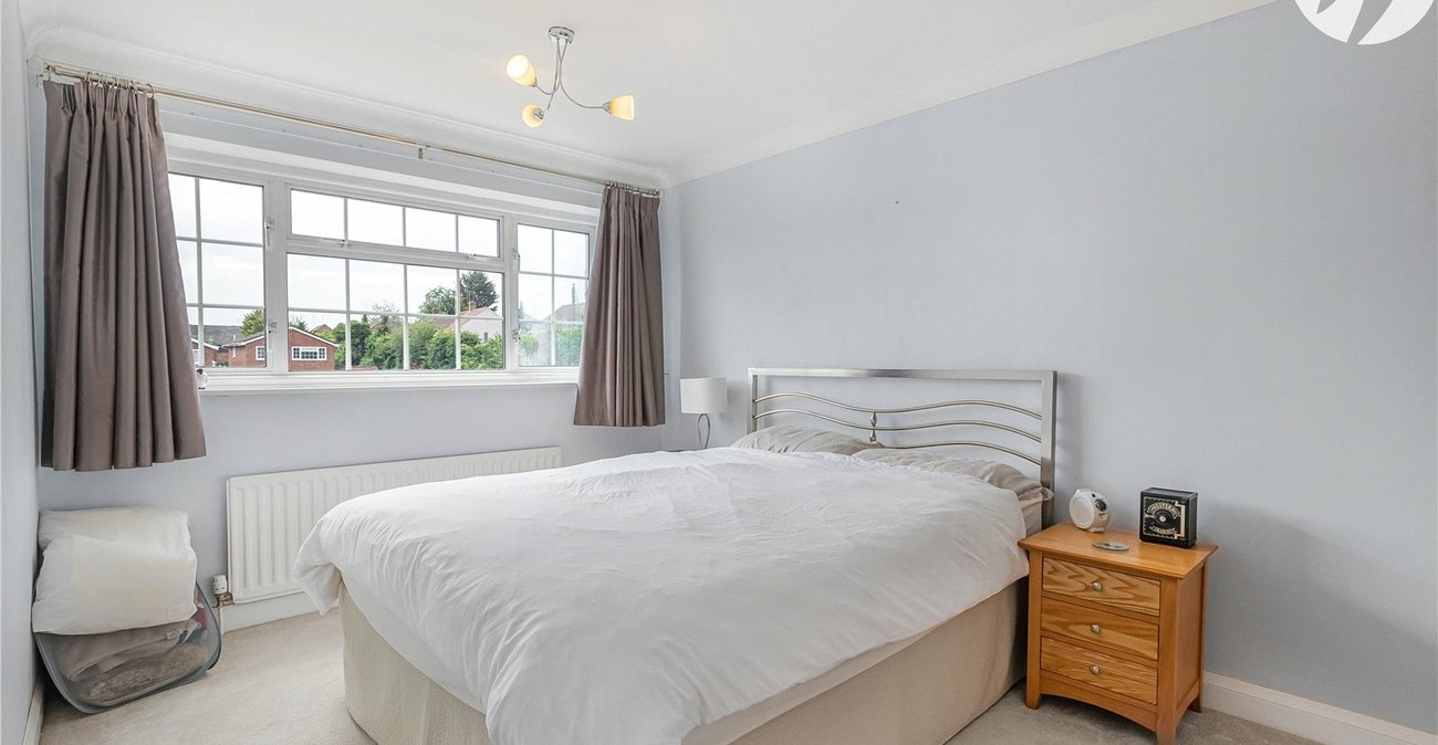 3 bedroom house for sale in Swanley | Robinson Jackson